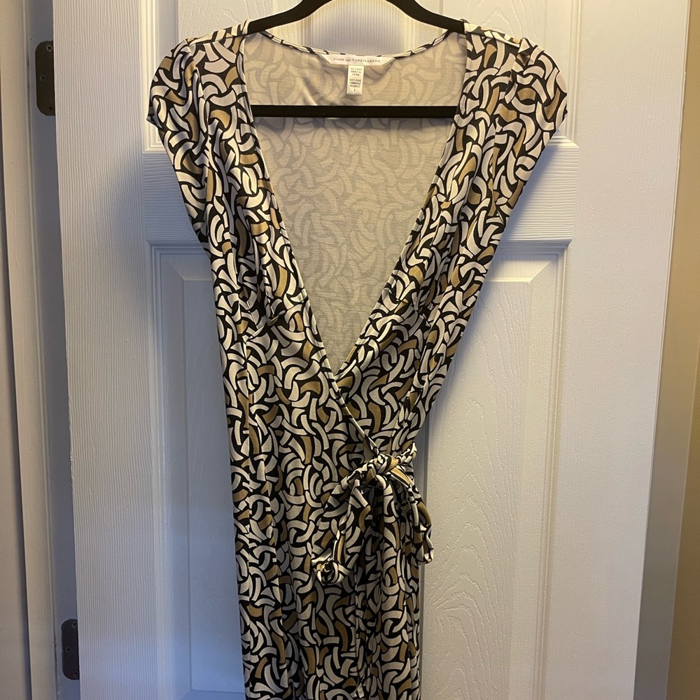 Diane Von Furstenberg Wrap dress